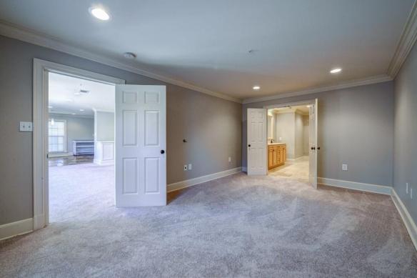 27309 Plantation Dr NE #309 Image 11