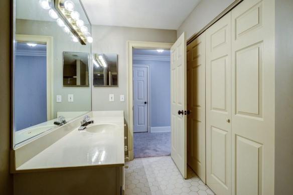 27309 Plantation Dr NE #309 Image 19