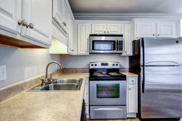 27309 Plantation Dr NE #309 Image 8