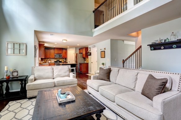 5335 Redfield Way_12