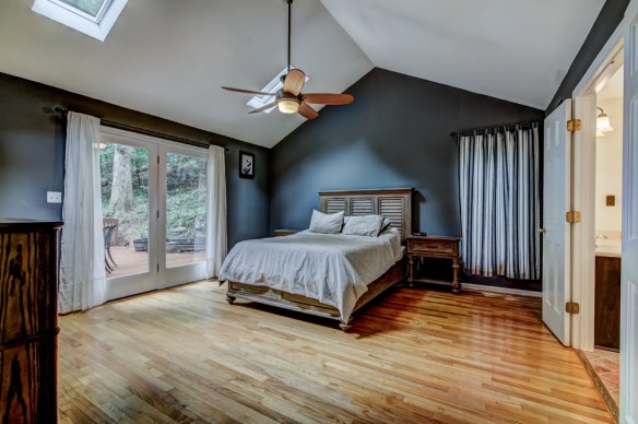 9370 Martin Rd_low-30