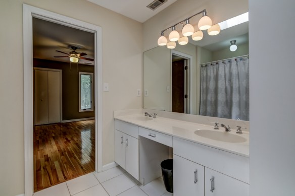 9370 Martin Rd_low-38