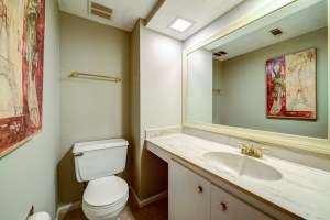 2123 Simsbury Lane_Kyle MacDonald-16_