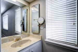 2123 Simsbury Lane_Kyle MacDonald-23_