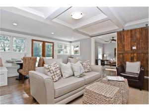 © 2015 Liz Wall, PranaPix, LLC